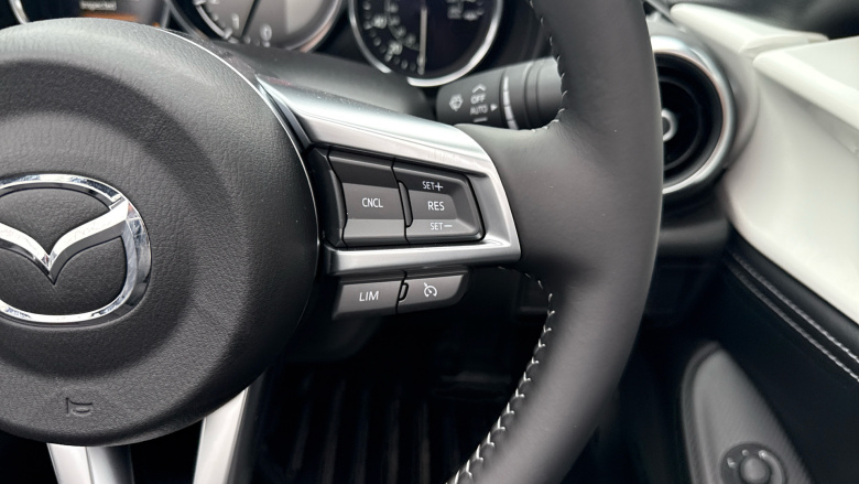 Mazda MX-5 RF 1.5 [132] Exclusive-Line 2dr Petrol Convertible